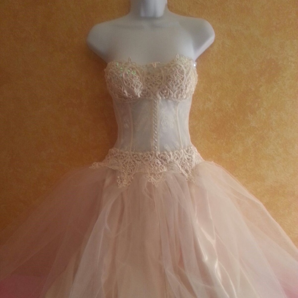 SAMPLE GOWN ONLY - Sheer Ivory Sequin Lace & Tulle Tea Wedding Gown